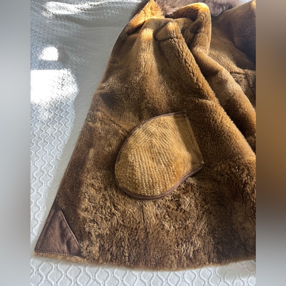 Women's Shearling Fur and Arctic Fox Coat Beige Knee Length Size S/M - Picture 7 of 14